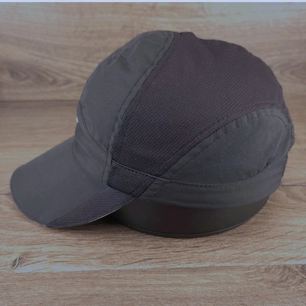 Nike Tailwind Hat Featherlight Cap Womens Strap Back Black Dri-Fit Running Golf